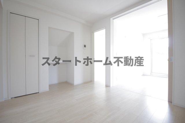 居室・リビング　ゆったりとした居間です