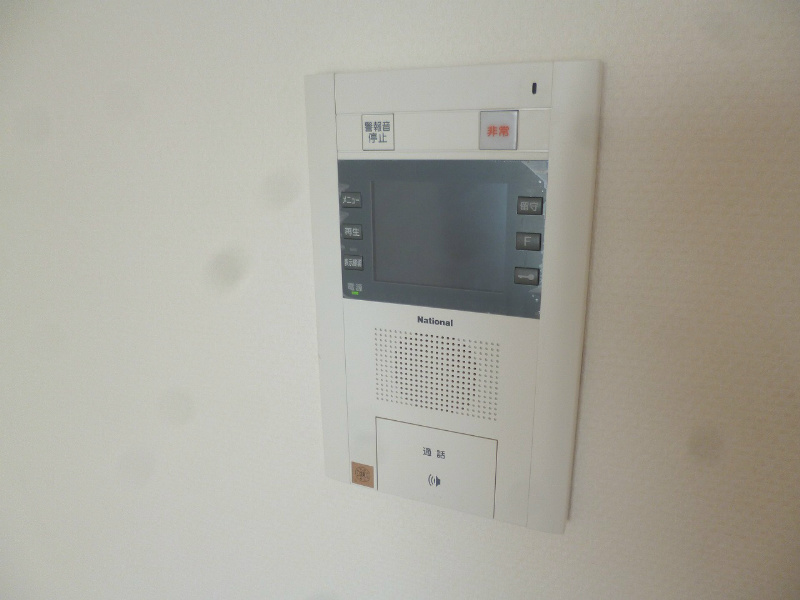 セキュリティ　ＴＶインターホン機能付き♪※別部屋のお写真になります
