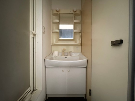 洗面設備　※別部屋の写真です