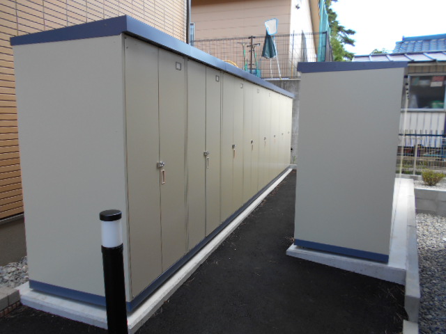 その他設備　各戸個別の屋外物置完備（冬用タイヤ等収納可能）