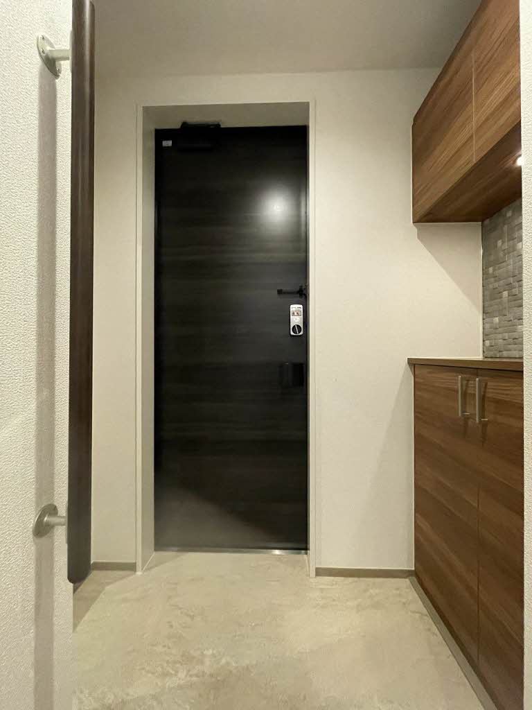 玄関　※別部屋を参考にしてます