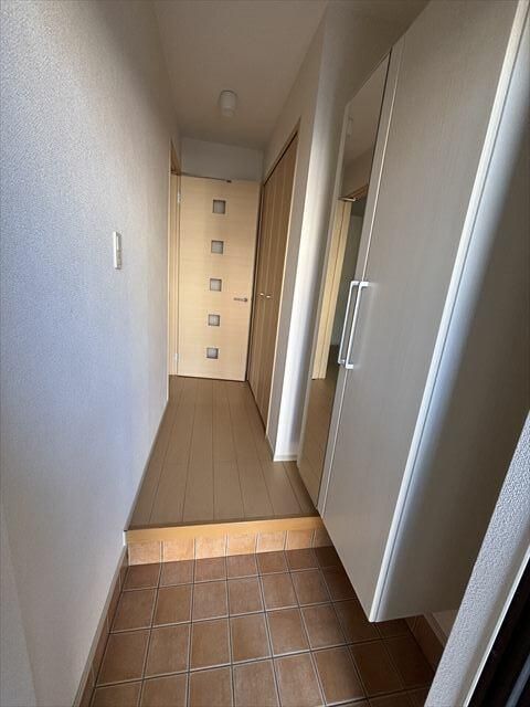 玄関　現況優先