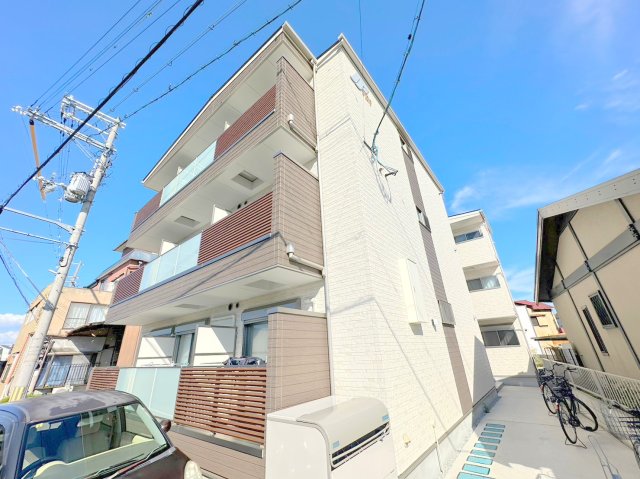 建物外観　綺麗な外観の素敵なお部屋があなたを待っています。