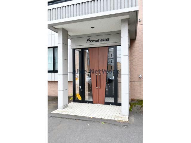 エントランス　エントランス部分