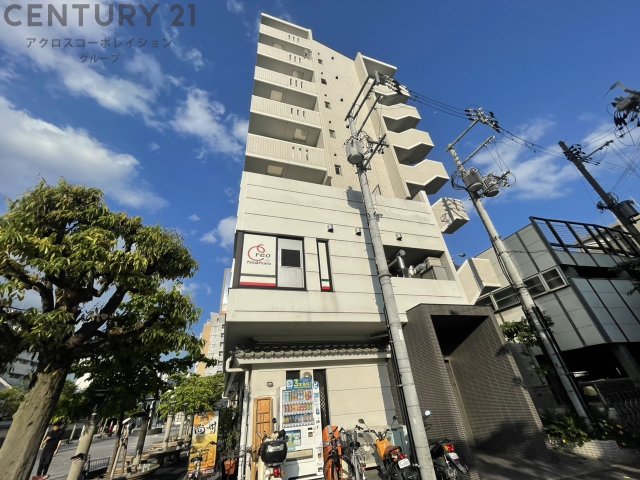 建物外観　オートロック完備で安心のセキュリティ♪