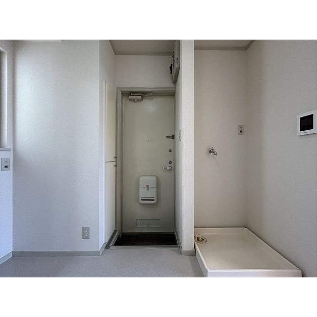 玄関　シューズＢＯＸ完備♪