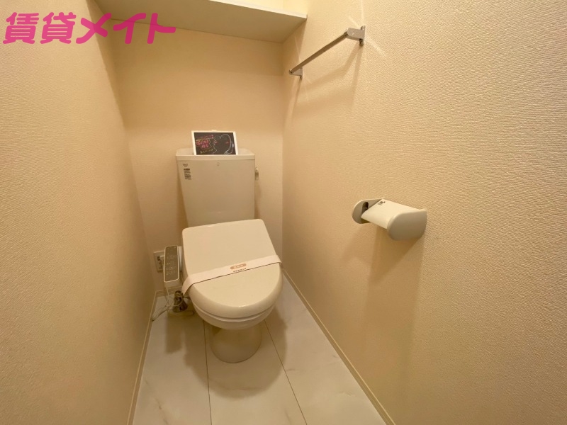 トイレ　同タイプの部屋写真です