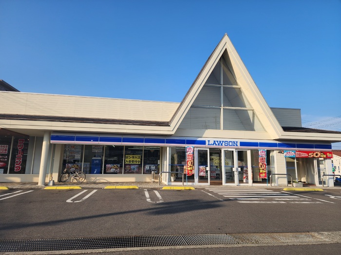 コンビニ　ローソン別府富士見通り五丁目店（コンビニ）まで186m
