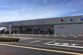 ドラックストア　ウエルシア仙台富沢西店（ドラッグストア）まで365m