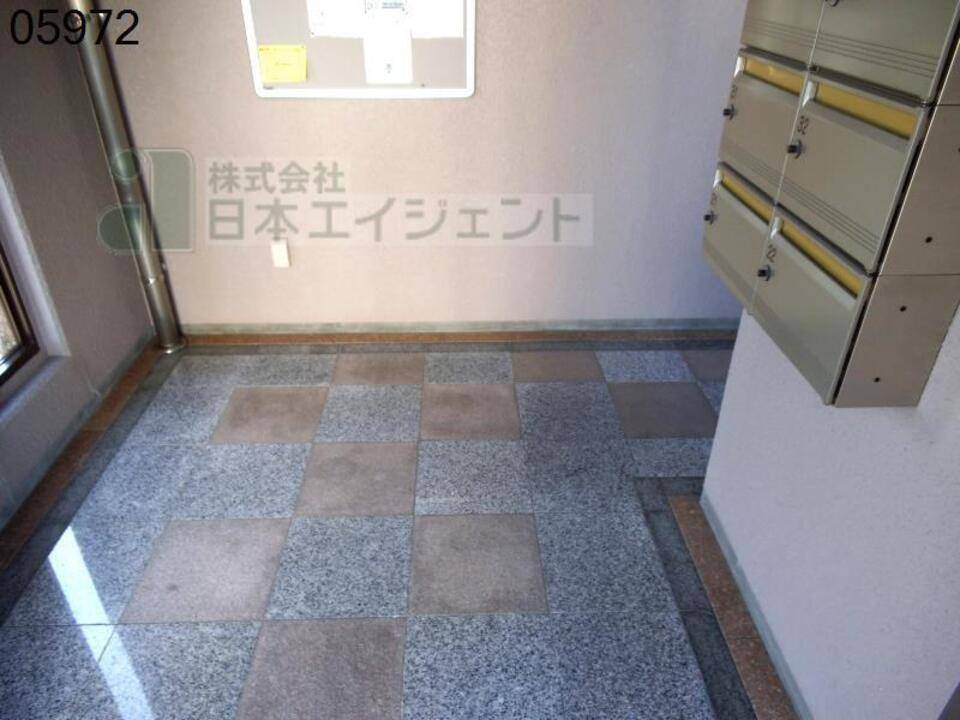 エントランス　エントランス