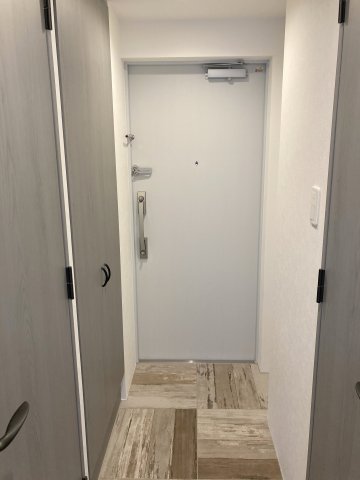 玄関　LEGALAND大井町west