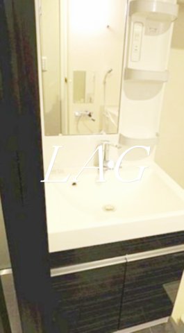 洗面設備　独立洗面台です。