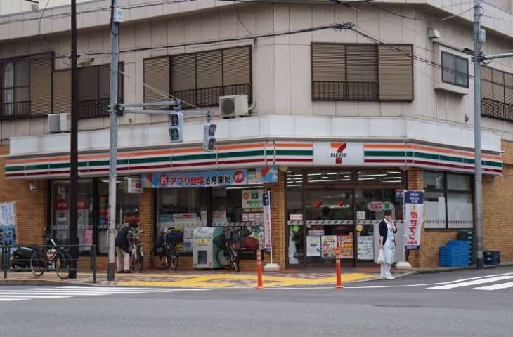コンビニ　セブン-イレブン 墨田太平３丁目店（コンビニ）まで72m