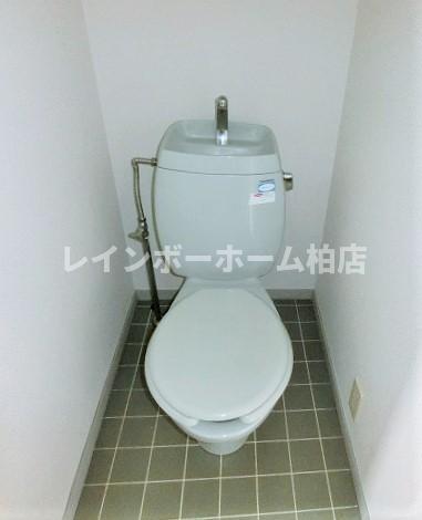 トイレ　トイレもきれいです