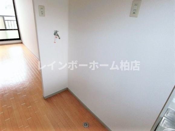 その他設備　室内洗濯機置場です