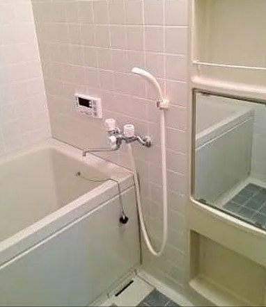 バス・シャワールーム　別部屋参考写真