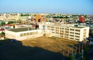 小学校　元町小学校（小学校）まで771m