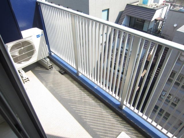 バルコニー　レジディア九段下II（別室参考写真）