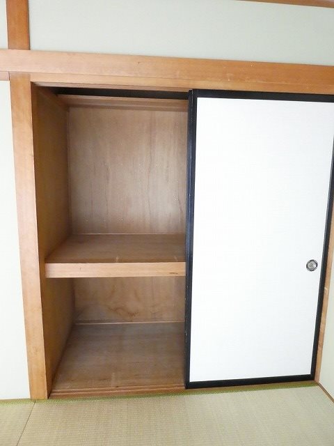 収納　写真はC号室です（参考）