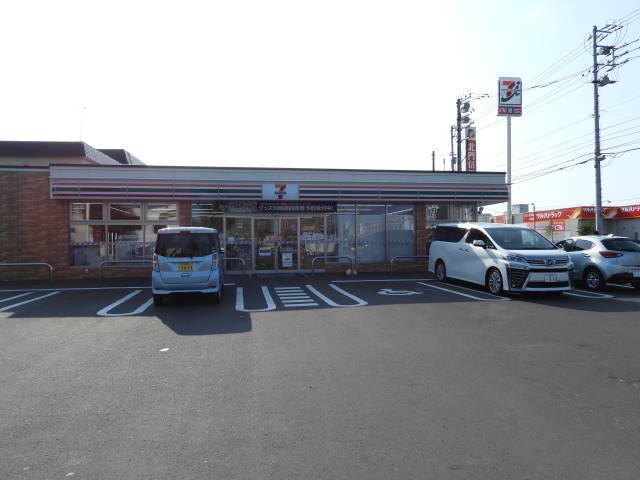 コンビニ　セブンイレブン札幌篠路2条店（コンビニ）まで559m