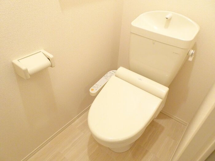 トイレ　コンパクトで使いやすいトイレです