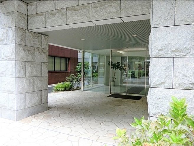 ロビー　★見学予約受付中★