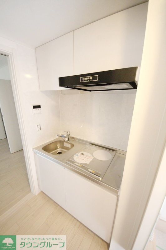 キッチン　別部屋の写真になります。