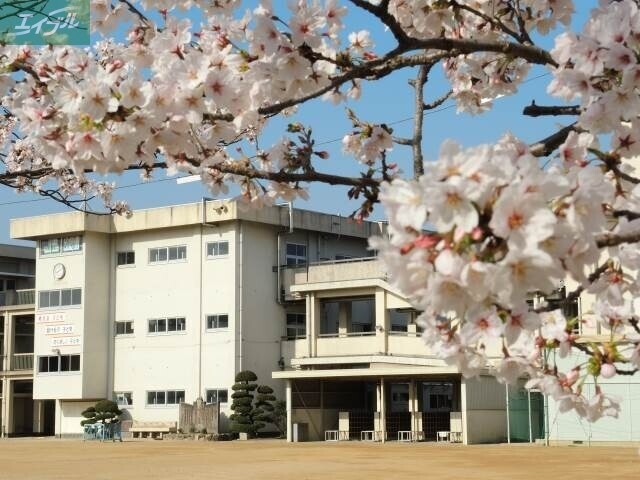 小学校　岡山市立宇野小学校（小学校）まで723m