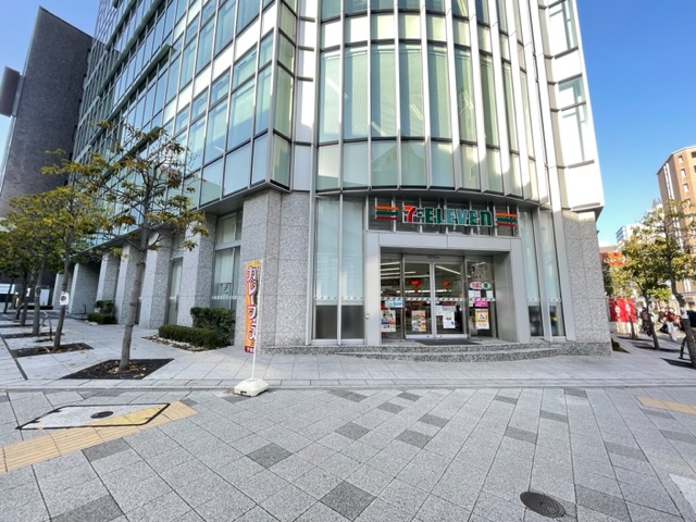 コンビニ　セブンイレブン神戸御幸通6丁目店（コンビニ）まで137m