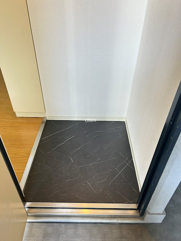 玄関　別の部屋の写真