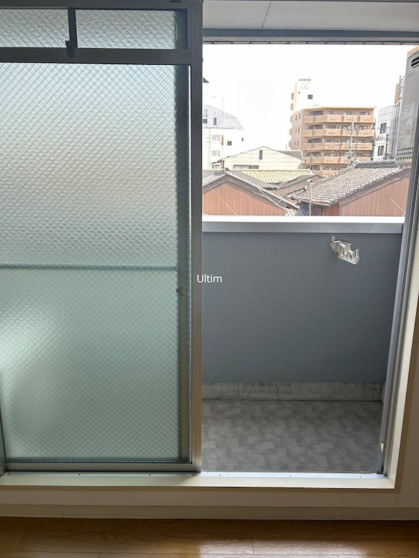 バルコニー　別の部屋の写真