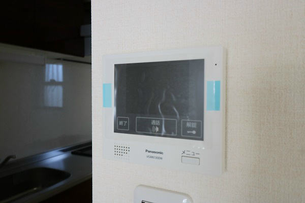セキュリティ　TVモニター付インターホンです。