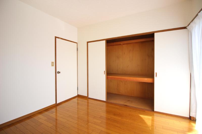 その他　北側洋室5帖