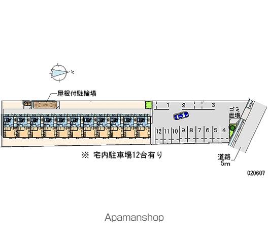 駐車場　駐車場