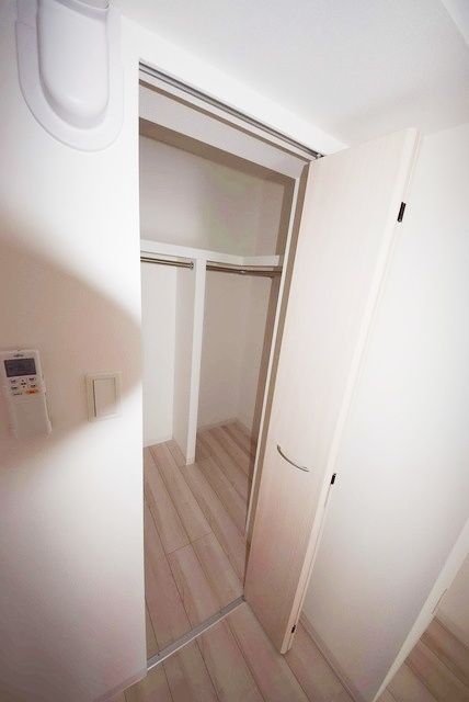 収納　写真は同タイプ住居です。