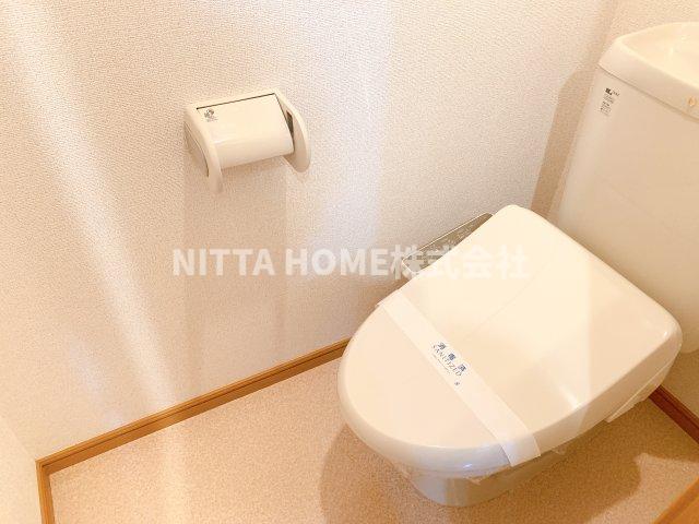 トイレ　ウォッシュレット機能も設置済み◇