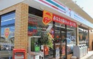 コンビニ　セブンイレブン豊島池袋本町3丁目店（コンビニ）まで80m