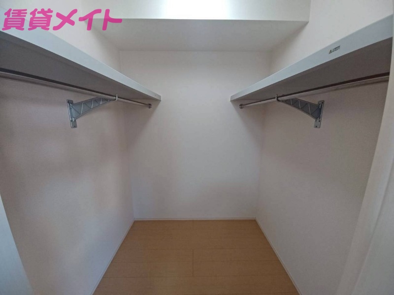 収納　同物件別室画像