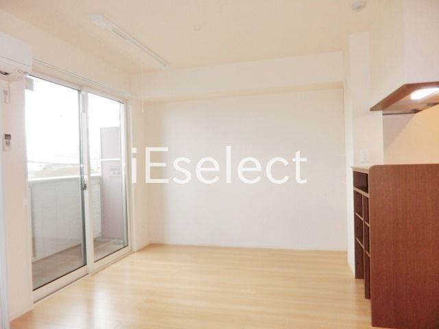 居室・リビング　安心のホームセキュリティ付きのお部屋です。
