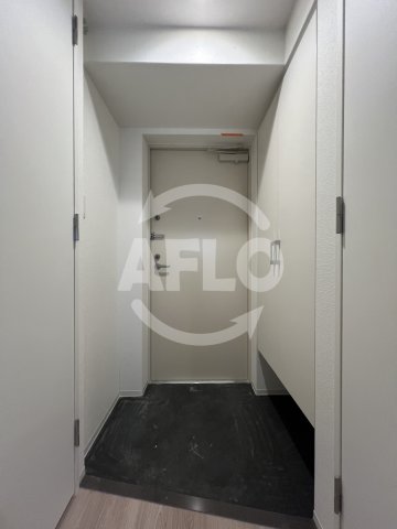 玄関　セレニテ天六ミラク　玄関