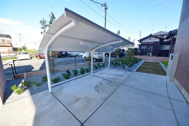 その他共有部分　屋根付き駐輪場