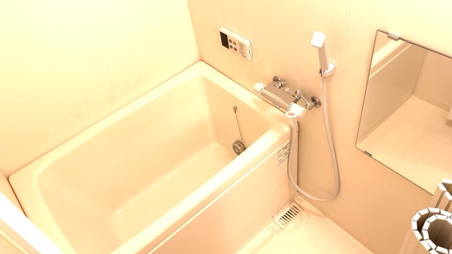 バス・シャワールーム　追焚給湯付きバス♪
