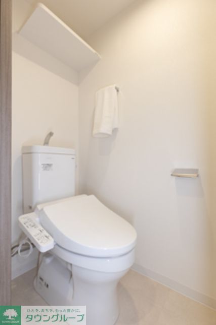 トイレ　※写真は同タイプ住戸です。