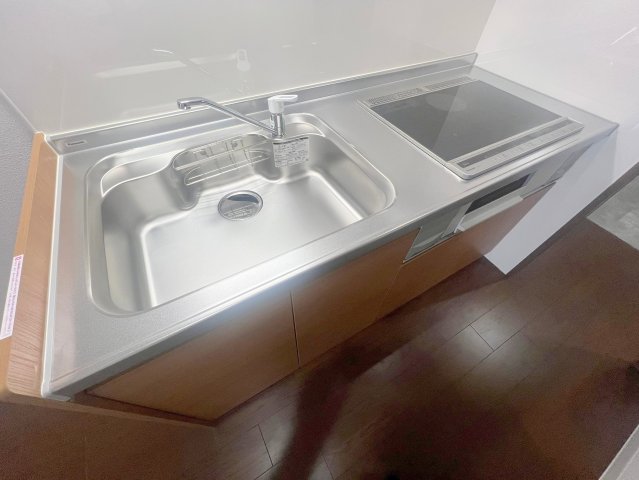 キッチン　ＩＨコンロなのでお掃除らくらく