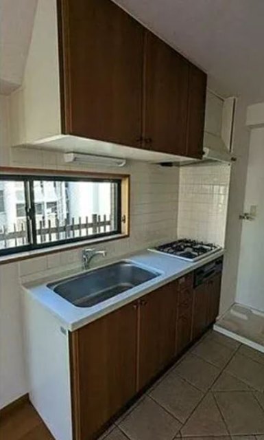 キッチン　※別部屋参考写真