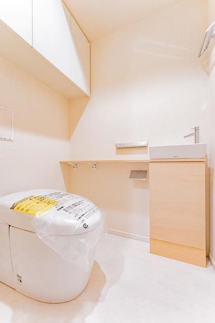 トイレ　写真は同タイプ住居です。