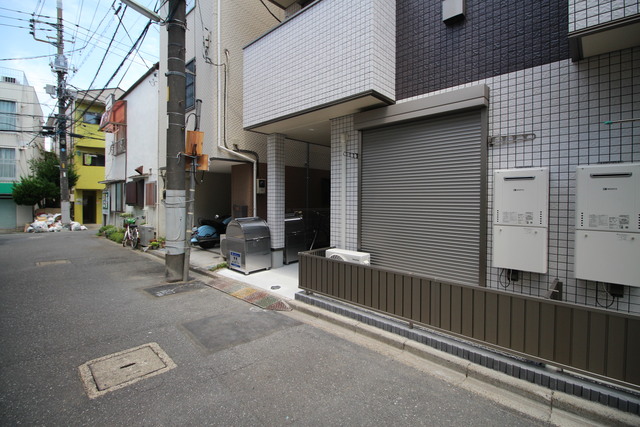 エントランス　エントランス