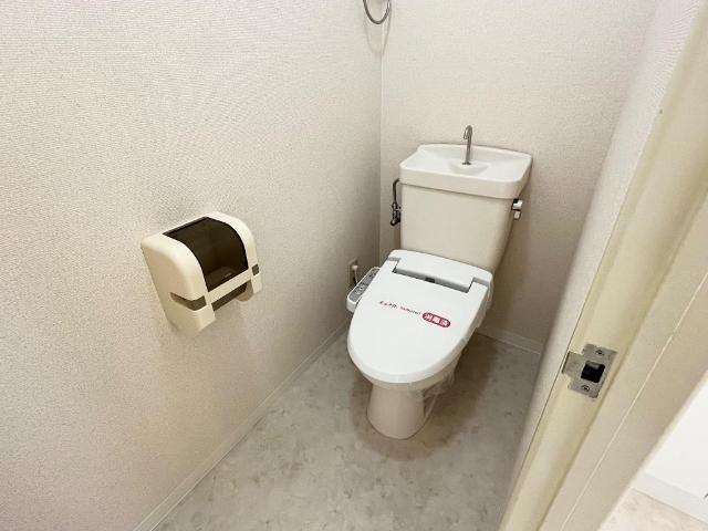 トイレ　シャワー付トイレ（イメージ）
