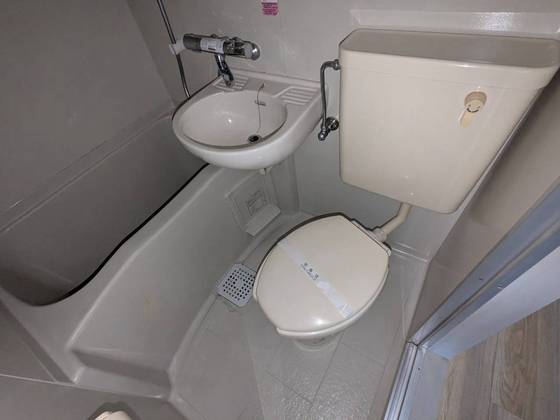 ロイヤルパレス東観音のトイレ写真