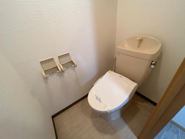 トイレ　シャワー付トイレ
